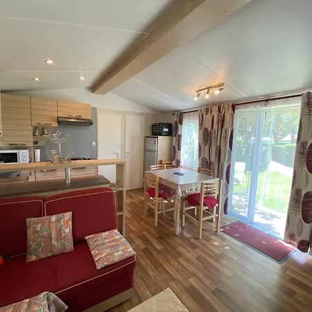 Mobil-home 3 Proche A Fouras, Ideal 6 Pers., Equipement Complet, Calme Assure. - Fr-1-709-68