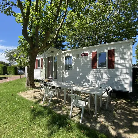 Mobil-home 3 Proche A Fouras, Ideal 6 Pers., Equipement Complet, Calme Assure. - Fr-1-709-68 Semesterbostad