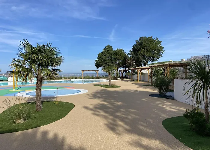 Semesterbostad Mobil-home 3 Proche A Fouras, Ideal 6 Pers., Equipement Complet, Calme Assure. - Fr-1-709-68 Fouras